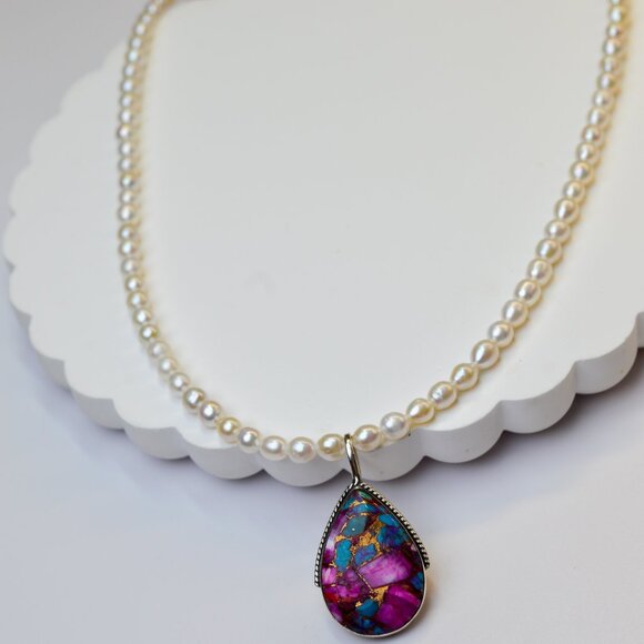 Spiny Oyster Pendant & Pearl Necklace 17-19" Sterling Silver - Picture 6 of 6